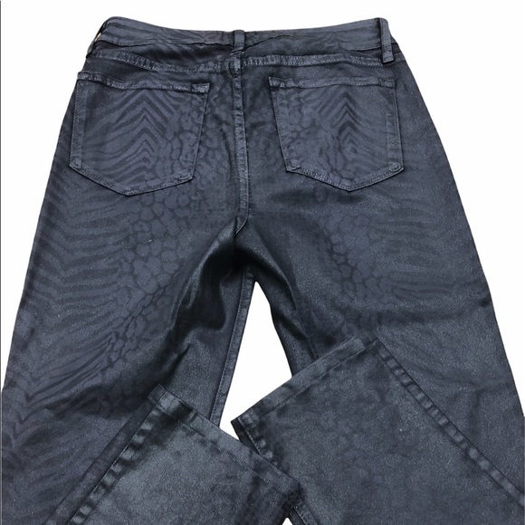 NYDJ size 6 black reptile print skinny jeans - Picture 2 of 10